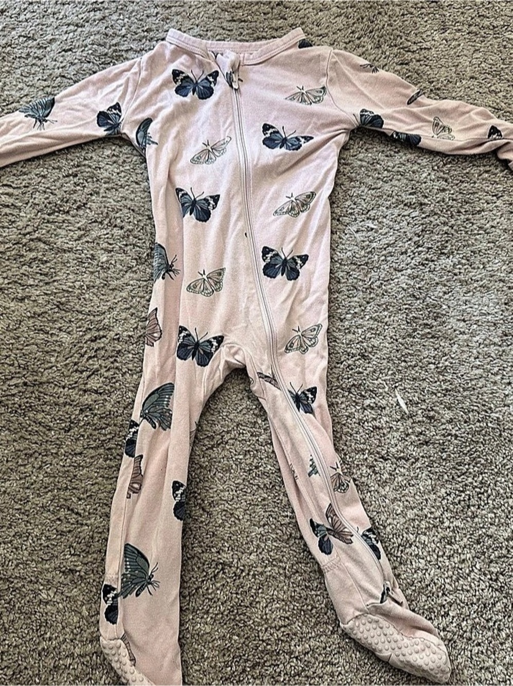 Kyte Baby Zippered Footie in Blush Butterfly 6-12M